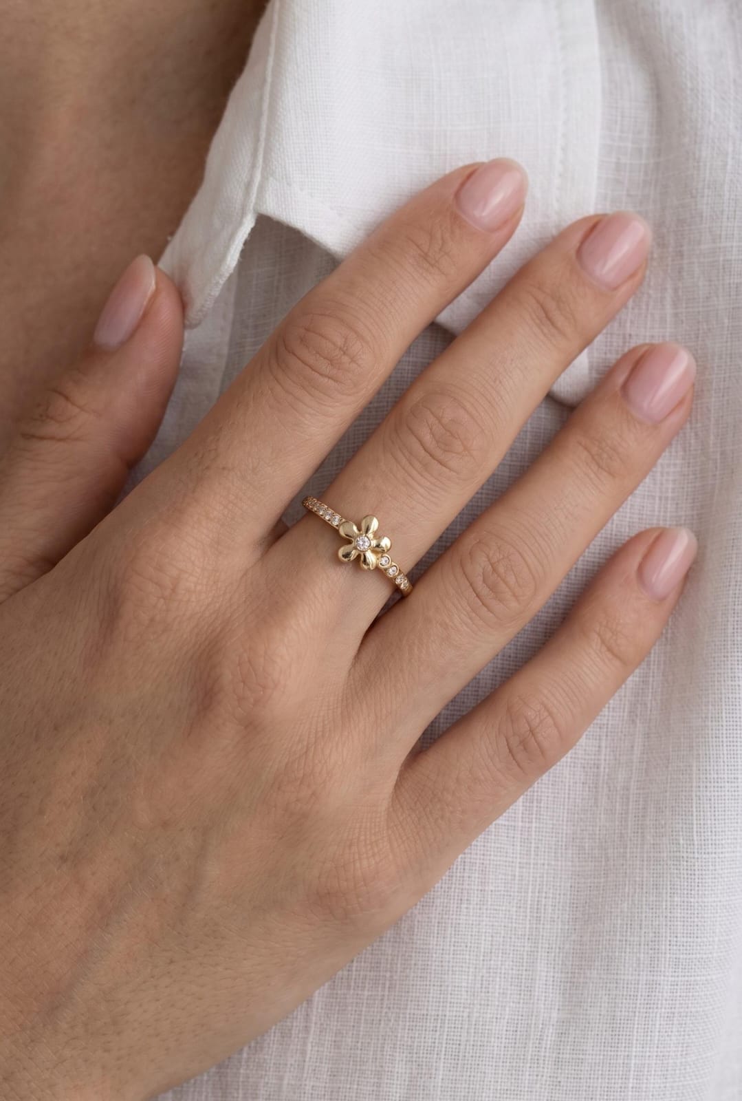 Anillo flor zircon rose xuping jewelry
Tallas: 7/8/9 y 10