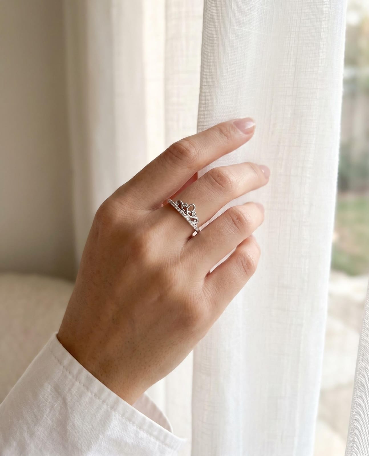 Anillo corona plateado zircon xuping jewelry 

Tallas: 7/8/9 y 10