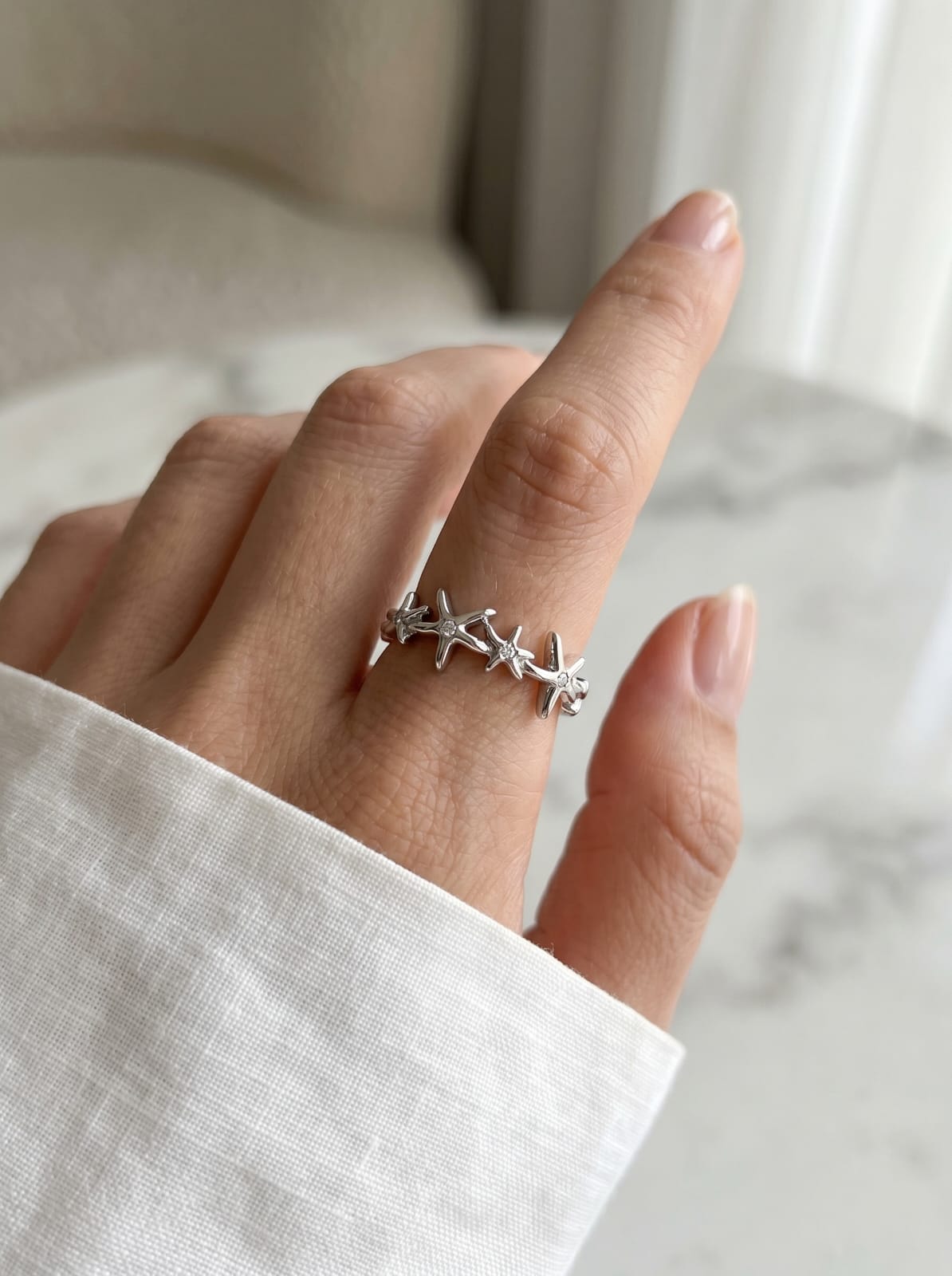 Anillo estrella de mar plateado punto de luz xuping jewelry 

Tallas: 6/7/8 y 9