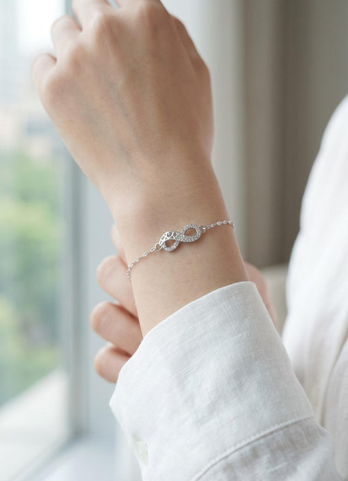 Pulsera infinito plateado