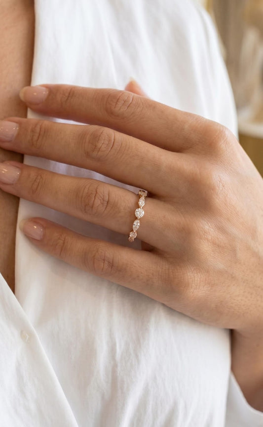 Anillo zircon delgado rose xuping jewelry 

Tallas: 6/7/8 y 9