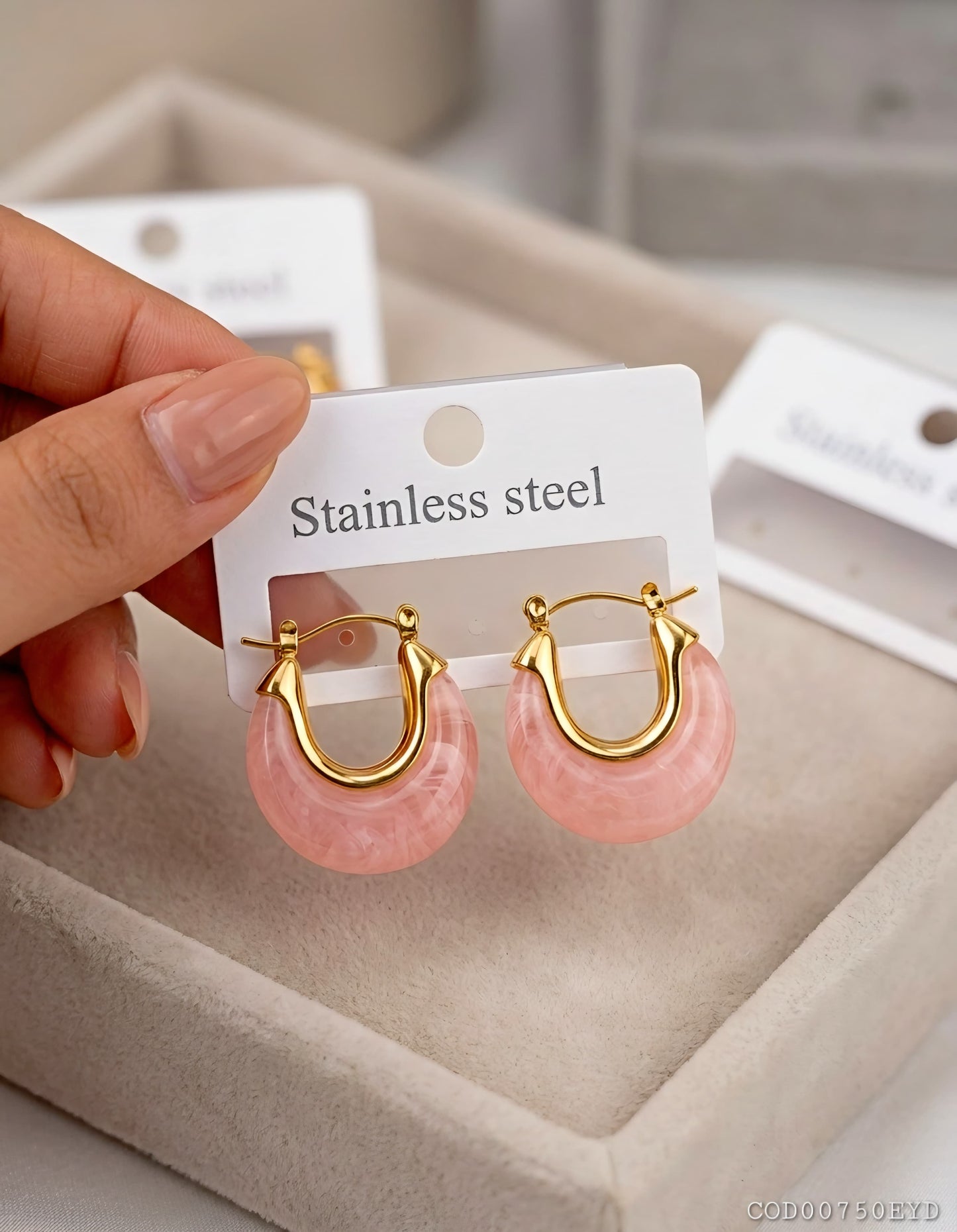 Arete modelo minimalista acrílico enchapado en oro de 18k acero inoxidable