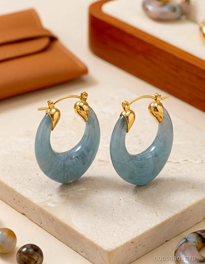 Arete modelo vintage acrílico acero inoxidable enchapado en oro de 18k